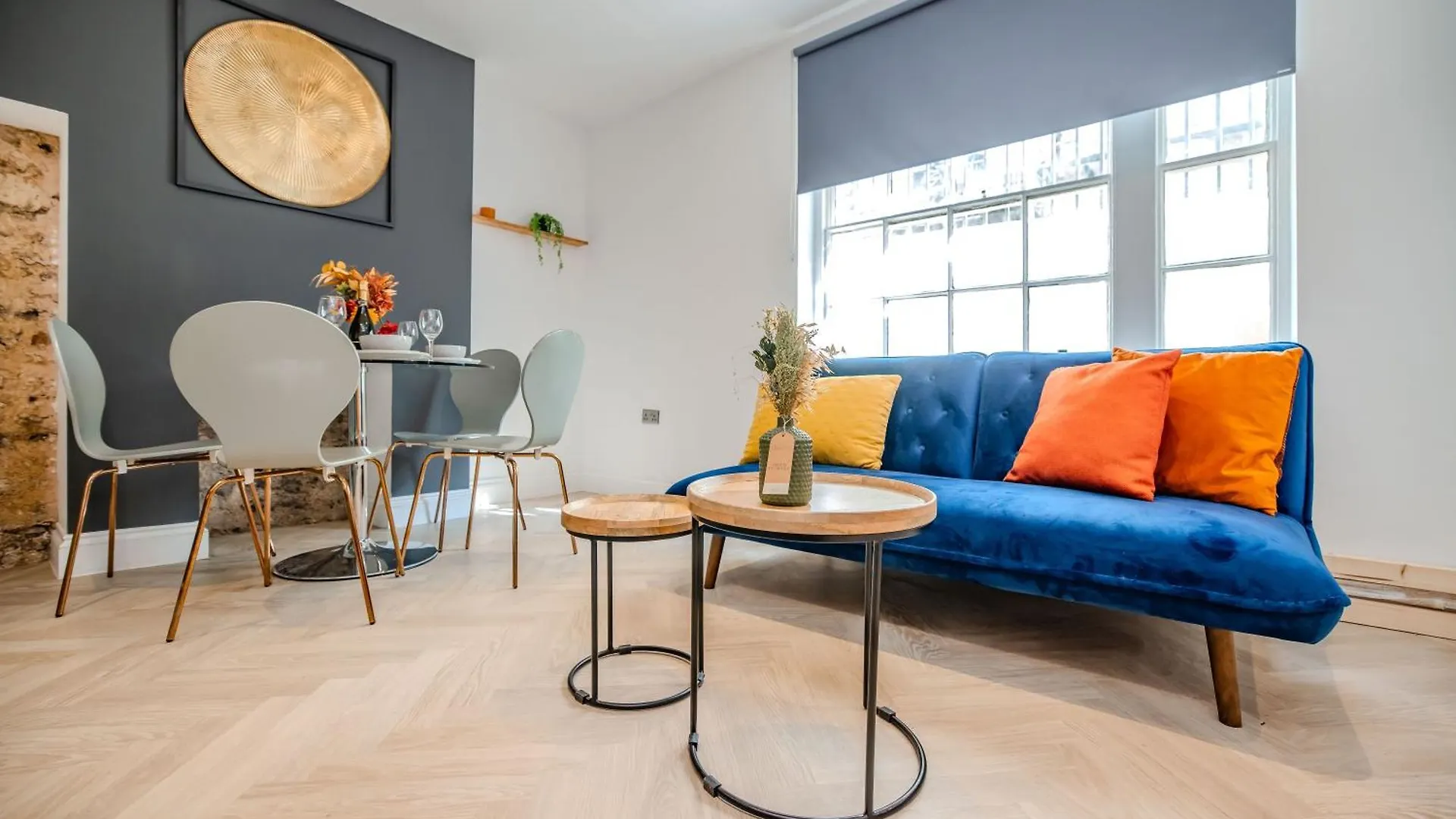 2 Bedroom Flat Next To Brighton Beach